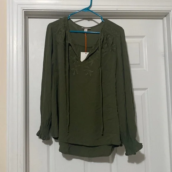 Knox rose long sleeve embroidered top - Picture 1 of 2